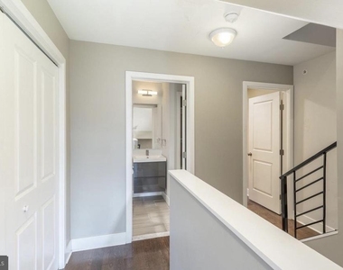 1248 N 25th Street - Photo Thumbnail 8