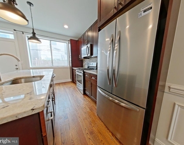 2017 Oakford Street - Photo Thumbnail 12
