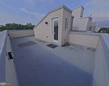 2017 Oakford Street - Photo Thumbnail 33