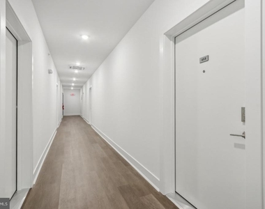 813 N Broad Street - Photo Thumbnail 21