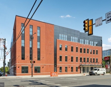 813 N Broad Street - Photo Thumbnail 25