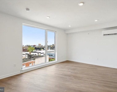 828 N 2nd Street - Photo Thumbnail 14