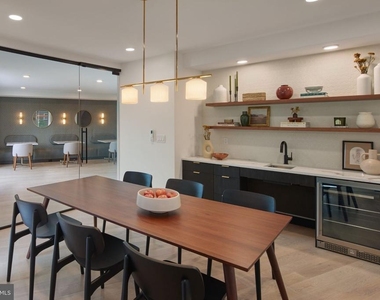 828 N 2nd Street - Photo Thumbnail 9