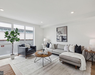 828 N 2nd Street - Photo Thumbnail 22