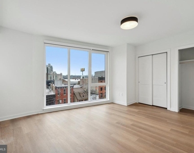 828 N 2nd Street - Photo Thumbnail 10
