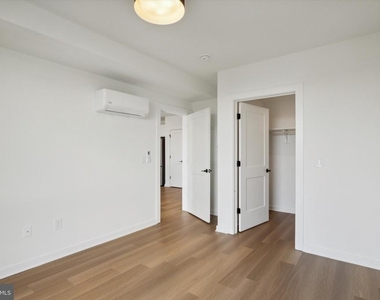 828 N 2nd Street - Photo Thumbnail 6