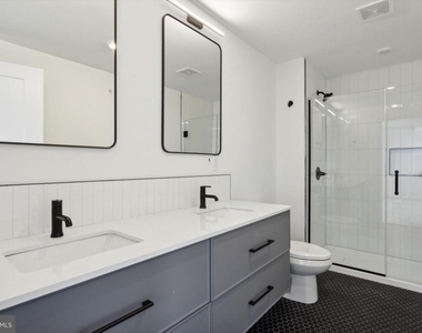 828 N 2nd Street - Photo Thumbnail 9