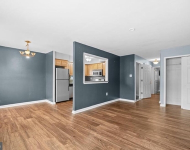 9878 Garvey Drive - Photo Thumbnail 3