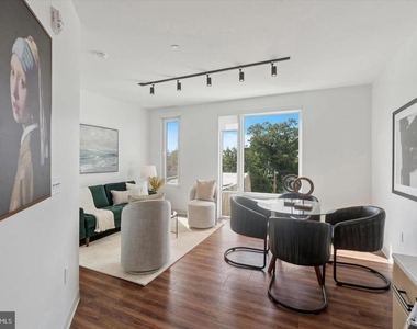 4240 Chestnut Street - Photo Thumbnail 9