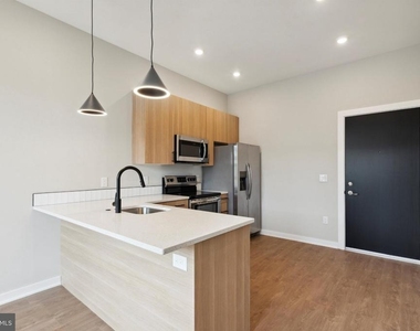 308 W Chelten Avenue - Photo Thumbnail 2