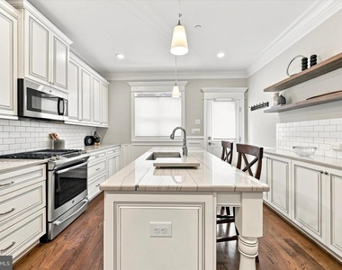 2138 Kater Street - Photo Thumbnail 8