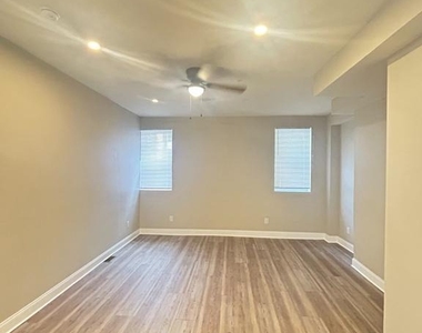 1528 N Mascher Street - Photo Thumbnail 7