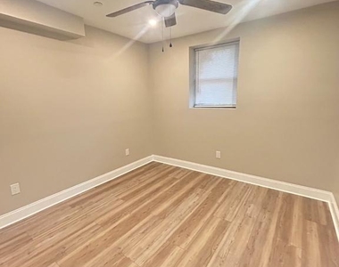 1528 N Mascher Street - Photo Thumbnail 17