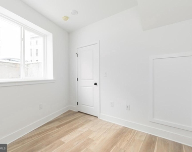 1255 N 23rd Street - Photo Thumbnail 15