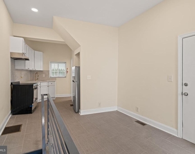 844 S 3rd - Photo Thumbnail 8