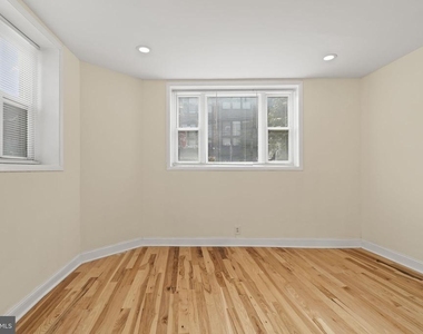 844 S 3rd - Photo Thumbnail 4