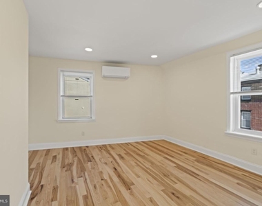 844 S 3rd - Photo Thumbnail 32