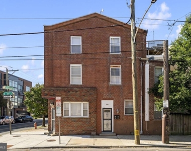 844 S 3rd - Photo Thumbnail 2