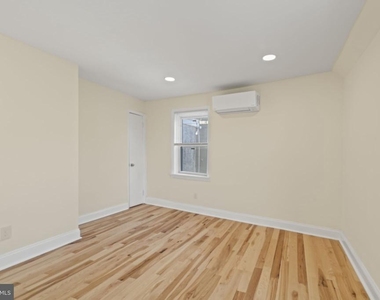 844 S 3rd - Photo Thumbnail 33