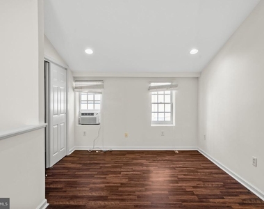 2054 Sansom Street - Photo Thumbnail 15