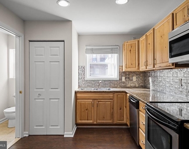 2054 Sansom Street - Photo Thumbnail 4