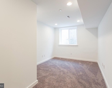 2611 Titan Street - Photo Thumbnail 16