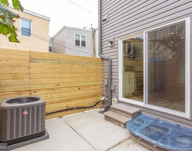 2611 Titan Street - Photo Thumbnail 13