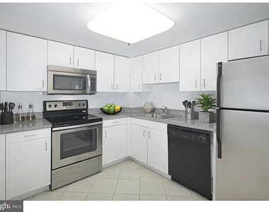 2001 Hamilton Street - Photo Thumbnail 10