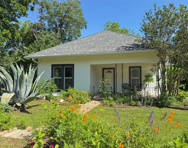 302 E Brenham St - Photo Thumbnail 37