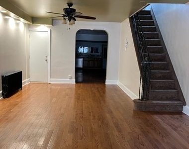 2429 E Huntingdon Street - Photo Thumbnail 1