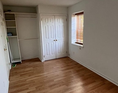 1100 Federal Street - Photo Thumbnail 3