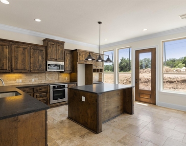 711 N Paleface Ranch Rd - Photo Thumbnail 11