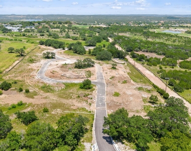 711 N Paleface Ranch Rd - Photo Thumbnail 33