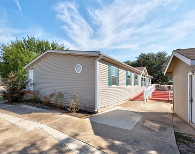 3351 Killingsworth Ln - Photo Thumbnail 27