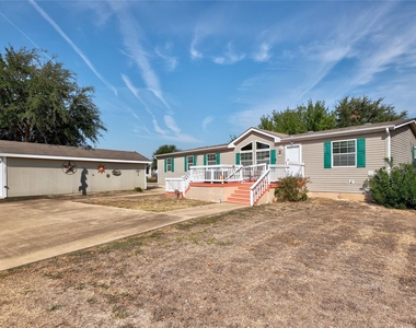3351 Killingsworth Ln - Photo Thumbnail 1