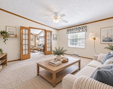 3351 Killingsworth Ln - Photo Thumbnail 16