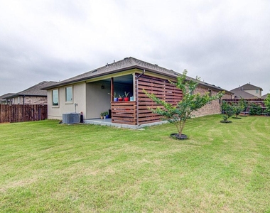 16800 Marcello Dr - Photo Thumbnail 21