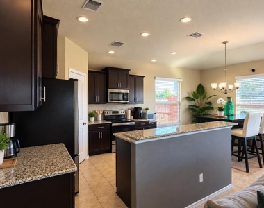 117 Zoisite Ln - Photo Thumbnail 3