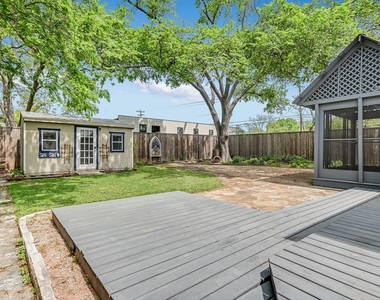 1402 Romeria Dr - Photo Thumbnail 15