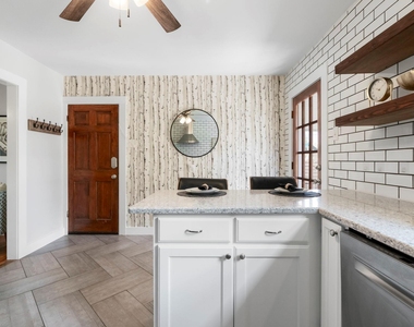 4503 Garnett St - Photo Thumbnail 16
