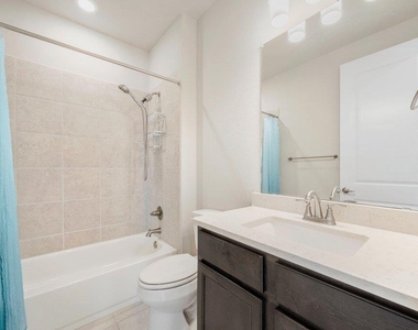 131 Ace Ln - Photo Thumbnail 8