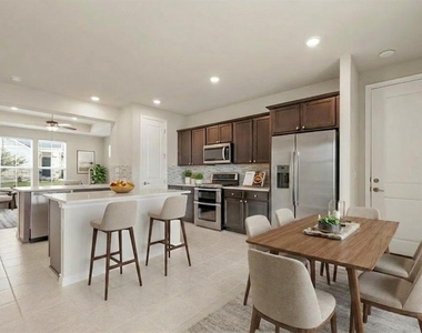 131 Ace Ln - Photo Thumbnail 4