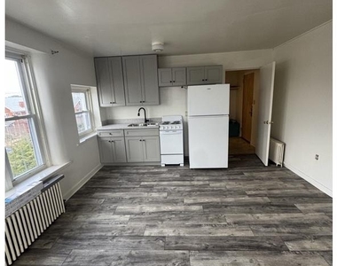 106 W Main Street - Photo Thumbnail 1