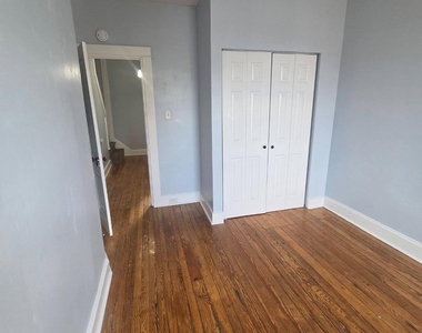 38 Liberty Street W - Photo Thumbnail 25
