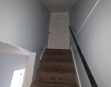 38 Liberty Street W - Photo Thumbnail 32