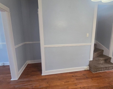 38 Liberty Street W - Photo Thumbnail 18