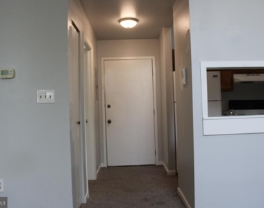 745 Manor Street - Photo Thumbnail 3