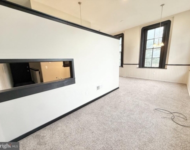 745 Manor Street - Photo Thumbnail 5