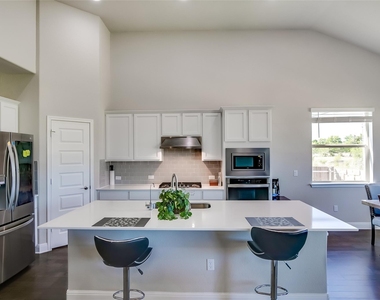 16701 Casa Anna Dr - Photo Thumbnail 7