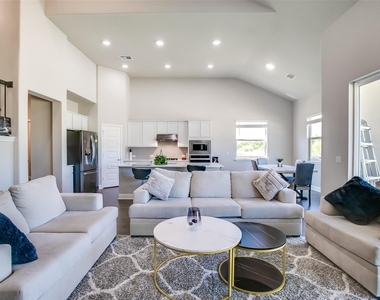 16701 Casa Anna Dr - Photo Thumbnail 5